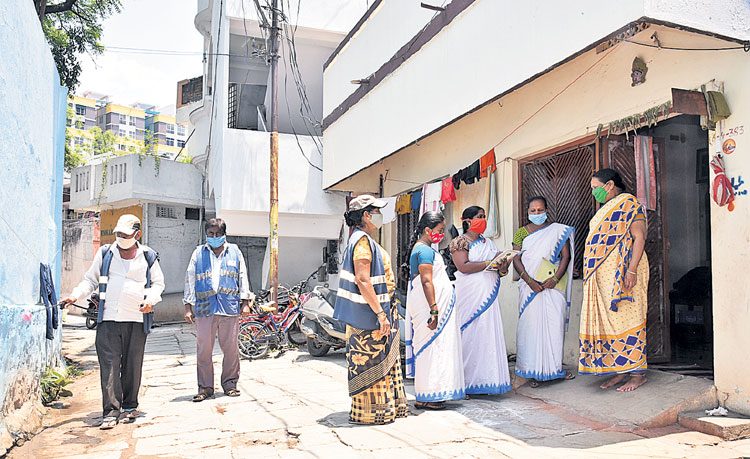 ఇంట్లోనే కట్టడి జ్వరసర్వేతో మొగ్గలోనే కళ్లెం