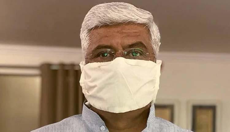 డిసెంబర్‌ నాటికి భారతీయులందరికీ వ్యాక్సిన్‌ : కేంద్రమంత్రి