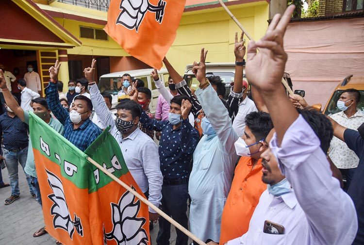 అస్సాంలో కాషాయ రెపరెపలు