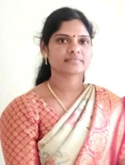 స్త్రీనిధి సహకార సమాఖ్య అధ్యక్షురాలిగా ఇందిర