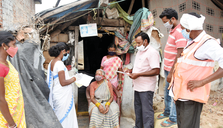 ఎక్కడికక్కడ కట్టడికి..