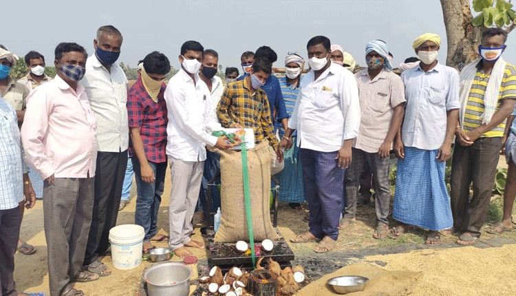 రైతులు దళారులను నమ్మి మోసపోవద్దు