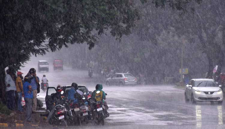 యాస్ ఎఫెక్ట్: రాంచీలో భారీ వ‌ర్షం.. వీడియో