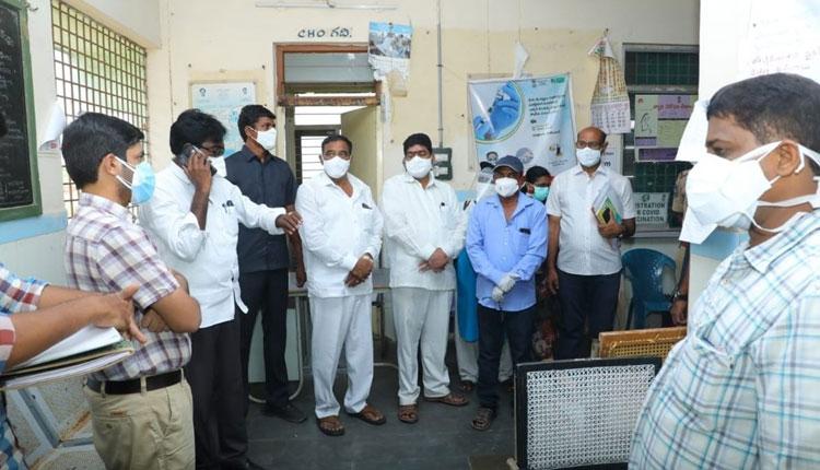 ప్రతిరోజు ‘వంద’ కొవిడ్‌ పరీక్షలు చేయాలి