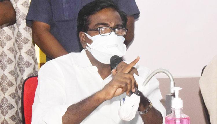 ‘ప్రైవేట్‌’ ఆసుపత్రులకు మంత్రి వార్నింగ్