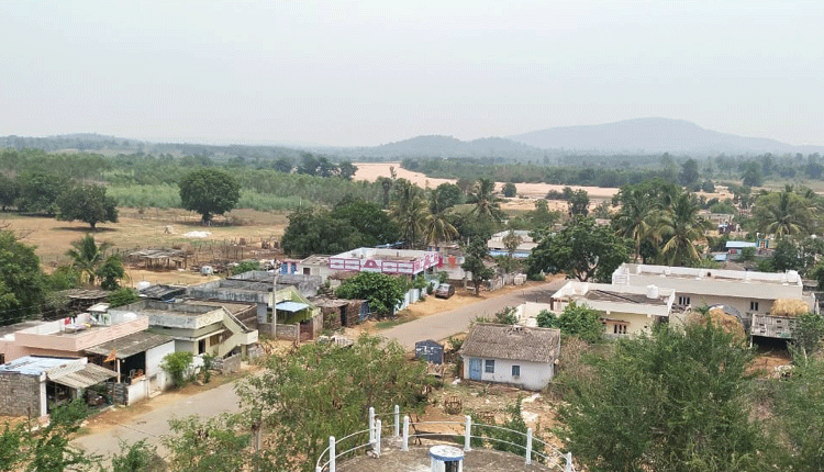 గడప దాటని పల్లెలు