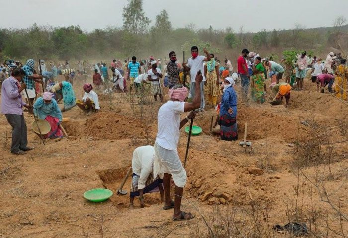 ముమ్మరంగా ఉపాధి హామీ పనులు