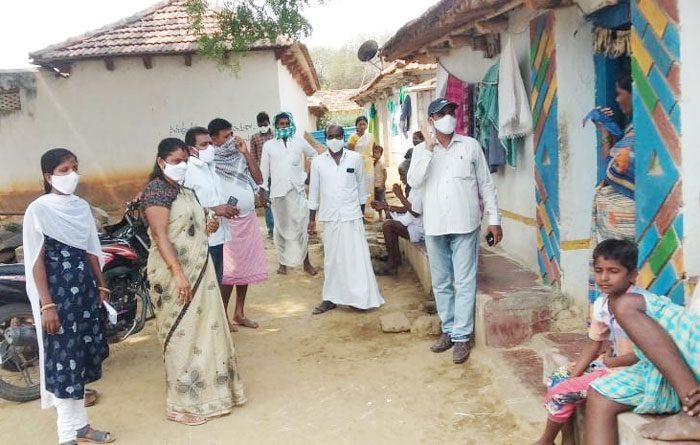 ఉపాధిహామీతో పేద కుటుంబాలకు ఆసరా