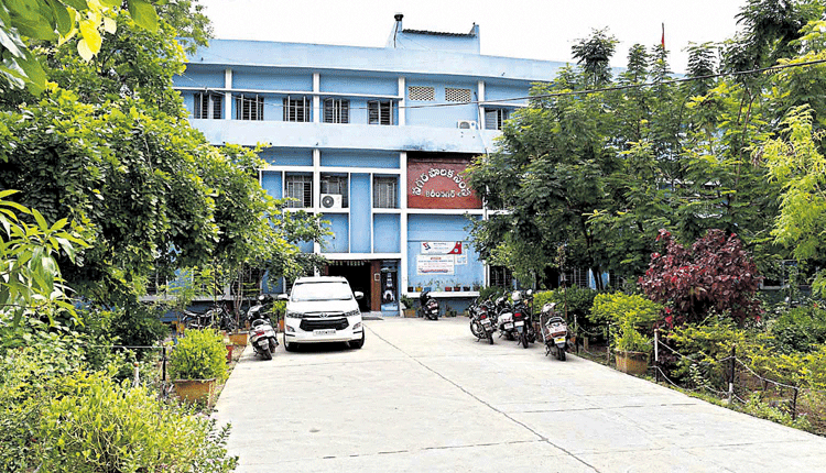 మరో చాన్స్‌