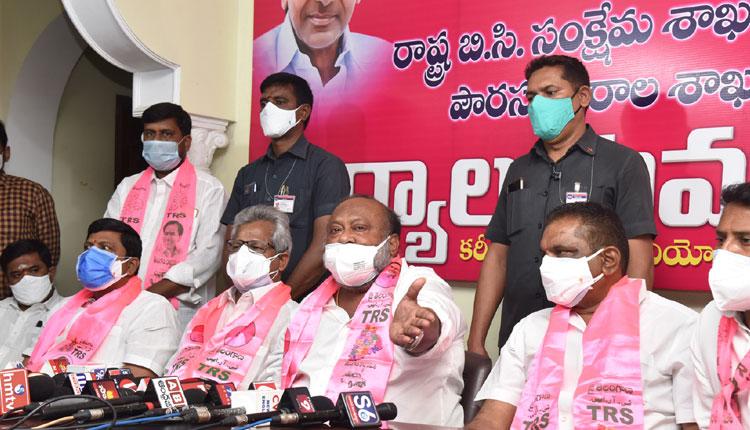 ప్రజాక్షేత్రంలో తేల్చుకుందాం