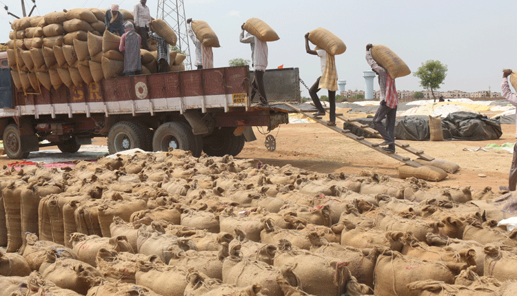 కర్షకులపై కరుణ