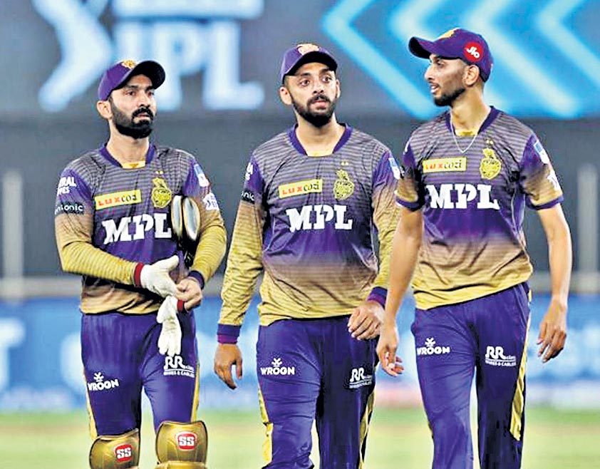 కరోనా పిడుగు