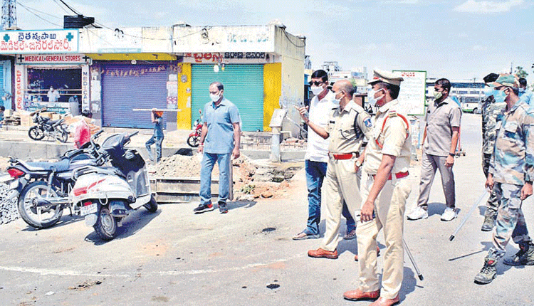 ఆంక్షలు కఠినతరం