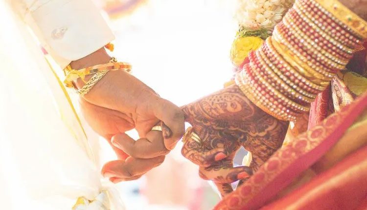 పెండ్లిళ్లకు 40 మంది, అంత్య‌క్రియ‌ల‌కు 20 మందికి మాత్ర‌మే అనుమ‌తి