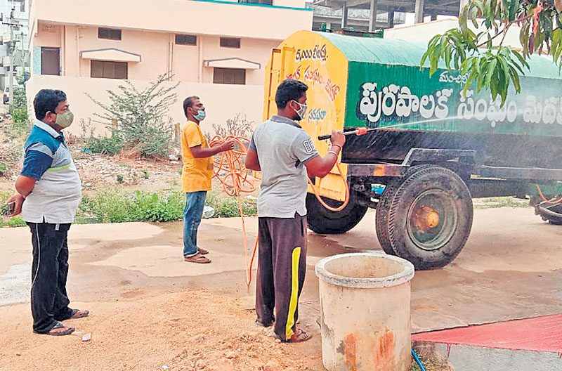 ప్రతి ఒక్కరూ స్వీయ నియంత్రణ పాటించాలి