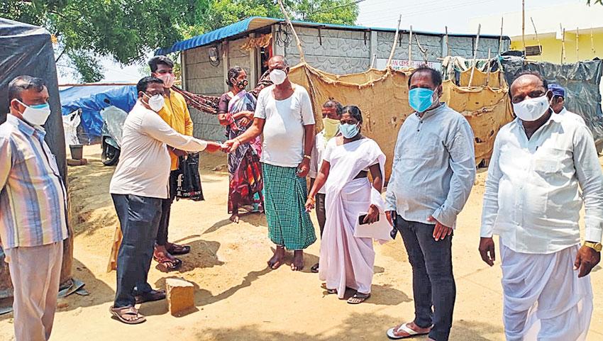 ఇంటింటి సర్వేకు ప్రజలు సహకరించాలి