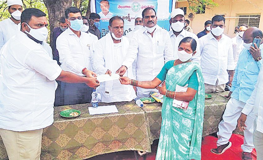 పేదల కోసమే సంక్షేమ పథకాలు