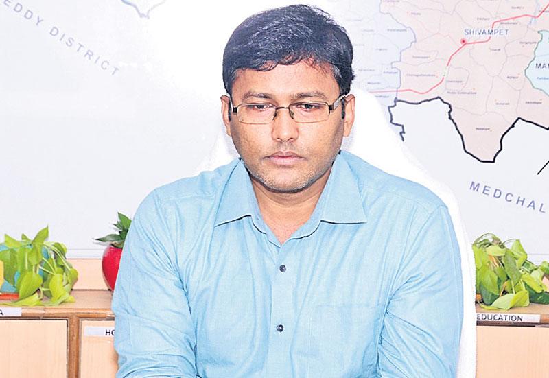 కొనుగోలు కేంద్రాలు, లారీల సంఖ్య పెంచాలి