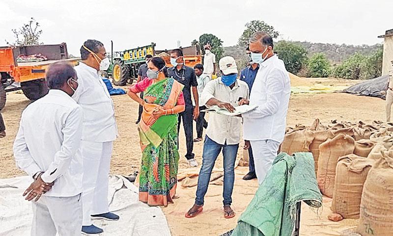 ప్రతి గింజా కొనుగోలు చేస్తాం