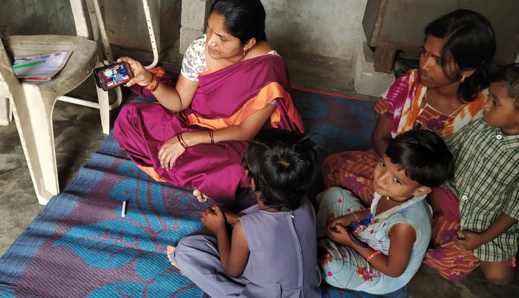 అంగన్‌వాడీ.. ఇంట్లోనే బడి