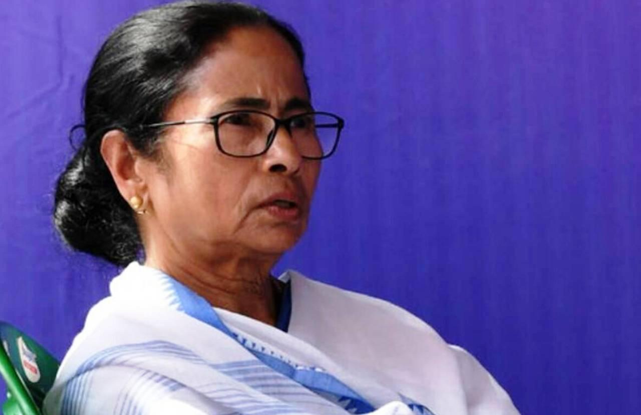 సీఎం మమత ఇటలీ టూర్‌కు.. కేంద్రం నిరాకరణ