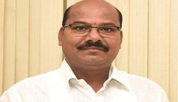 ప్ర‌భుత్వ ఉద్యోగులంద‌రికీ ఉచితంగా టీకాలు వేయాలి.. టీఎన్జీవో విజ్ఞ‌ప్తి