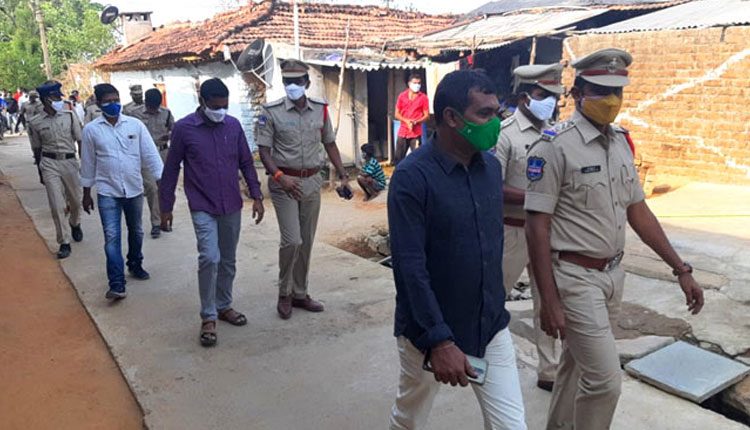 మంత్రి ఈటల భూ కబ్జాపై దర్యాప్తు ప్రారంభం