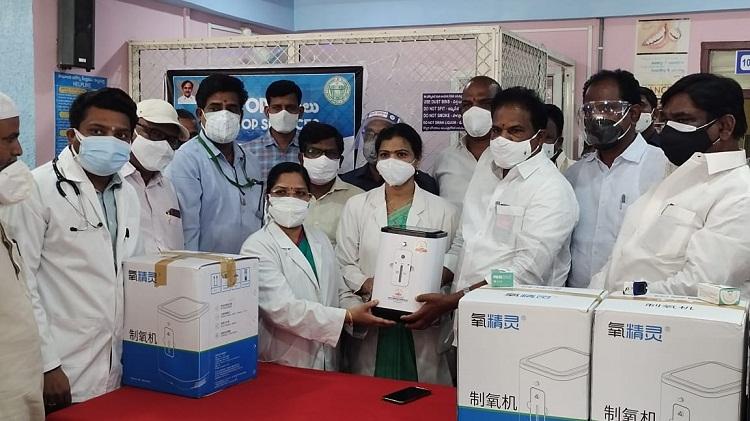 బాధితులకు అండగా ఉందాం