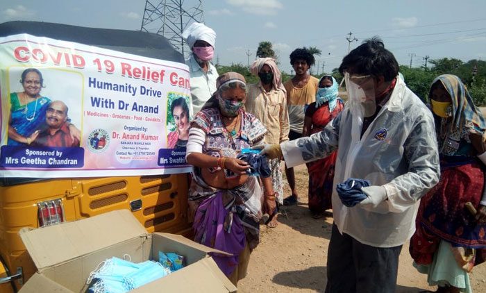 ప్రతి ఒక్కరూ టీకా వేసుకోవాలి