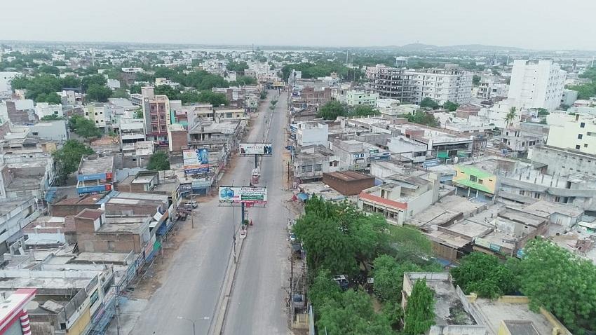 గణనీయంగా తగ్గుతున్న కేసులు