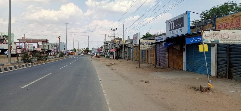 దామరచర్లలో స్వచ్ఛంద లాక్‌డౌన్‌