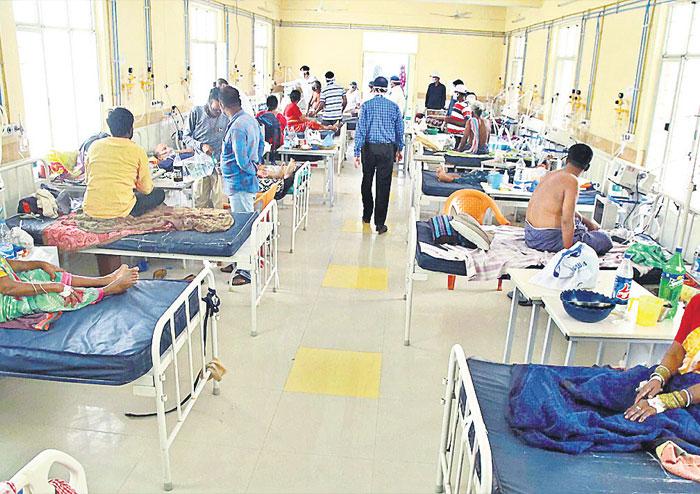 దవాఖానలే దేవాలయాలై..వైద్యులే దేవుళ్ల్తె