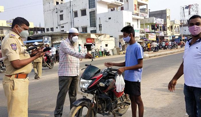 లాక్‌డౌన్‌ కట్టుదిట్టం