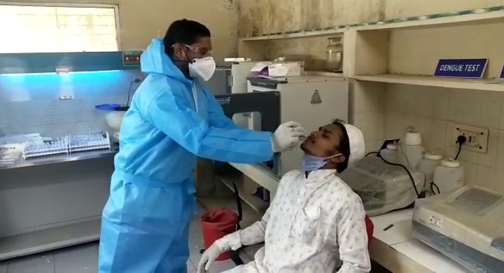 కొనసాగుతున్న కొవిడ్‌ టెస్టులు.. వ్యాక్సినేషన్‌