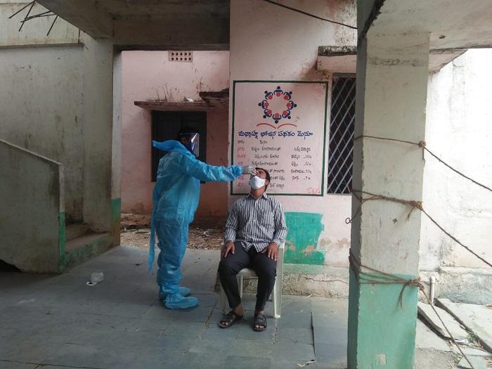 ముమ్మరంగా కరోనా నిర్ధారణ పరీక్షలు