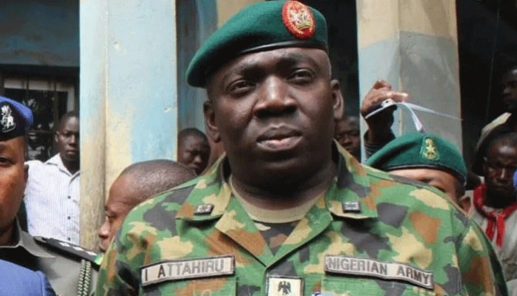 నైజీరియాలో విమాన ప్ర‌మాదం.. ఆర్మీ చీఫ్ మృతి