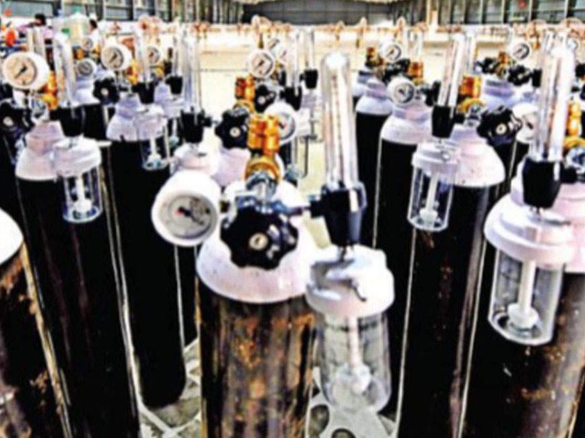 హరిద్వార్‌ హాస్పిటల్లో ఆక్సిజన్ అందక ఐదుగురు మృతి