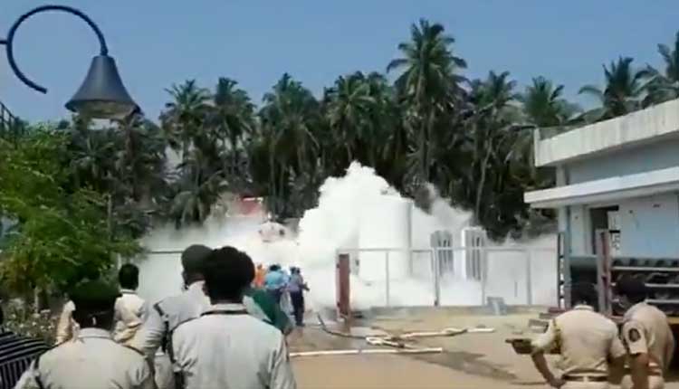 గోవా ఆస‌త్రిలో ఆక్సిజ‌న్ ట్యాంక్ లీక్‌..వీడియో