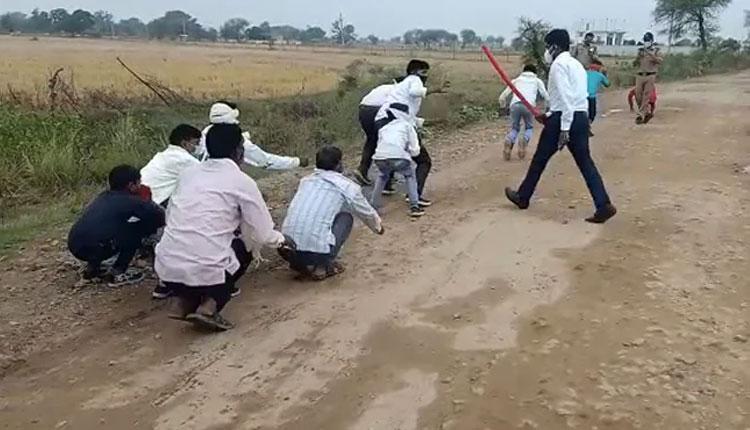 పెళ్లికొచ్చిన అతిథుల‌తో క‌ప్ప గంతులు.. వీడియో వైర‌ల్