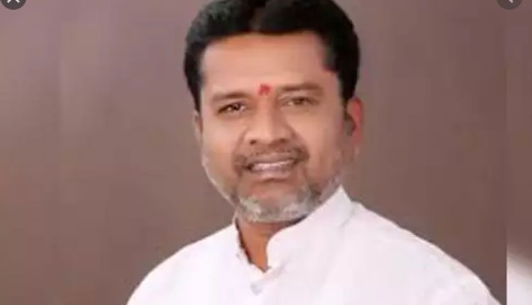 పెద్ద‌ప‌ల్లి జ‌డ్పీ చైర్మ‌న్ పుట్ట మ‌ధు అరెస్ట్