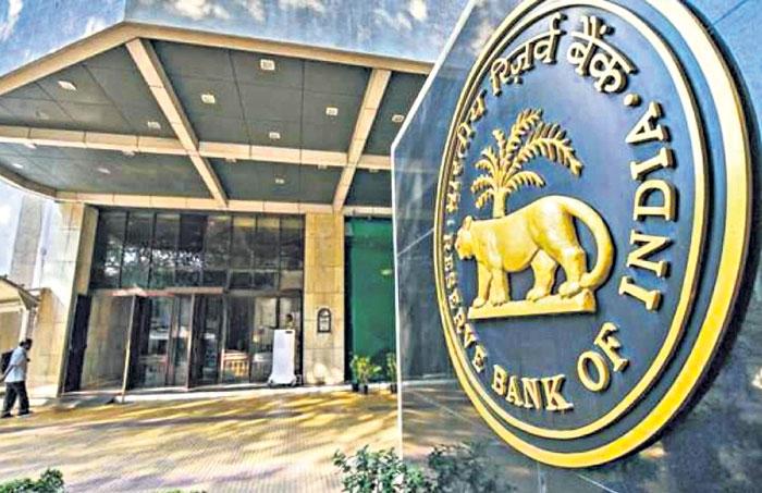 ప్రాథమిక రంగాన్ని ఏ పద్ధతిలో మదింపు చేస్తారు?