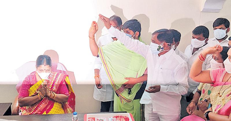 కొత్తూరు అభివృద్ధికి నిధుల కొరత రానివ్వం