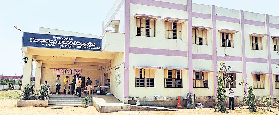 కౌంటింగ్‌కు సిద్ధం