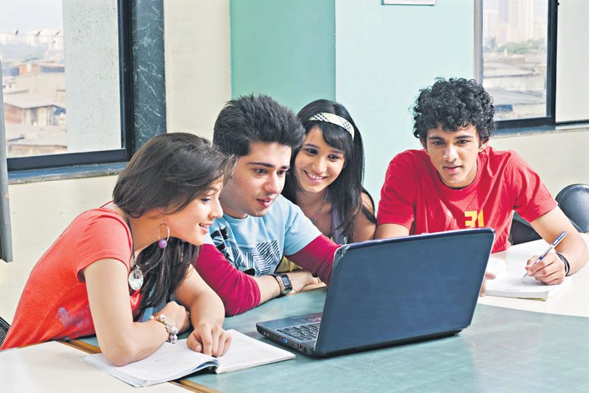 కష్టపడితే బ్యాంక్‌ కొలువు మీదే!