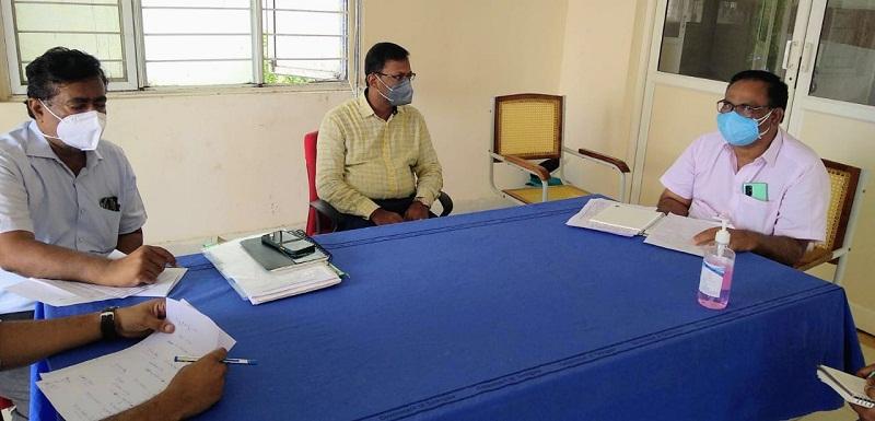 ప్రైవేట్‌ దవాఖానలపై నిఘా పెంచాం