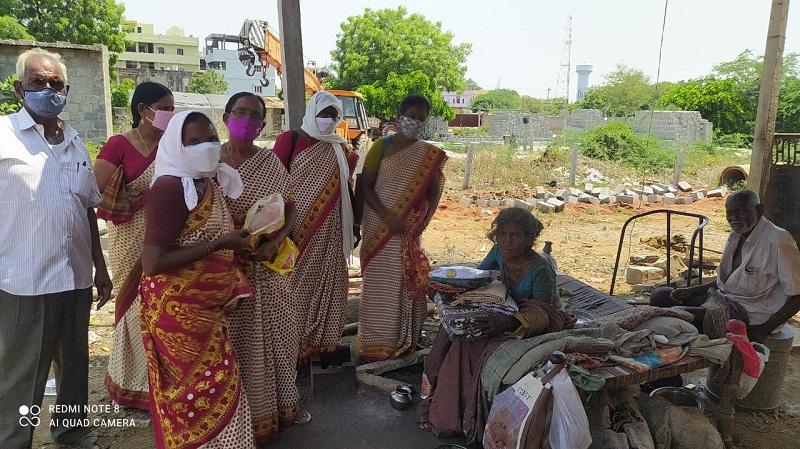 వృద్ధ తల్లిదండ్రులను ఆదరించాలి