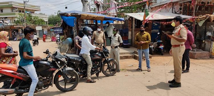 వైరస్‌ వ్యాప్తిపై అవగాహన కల్పించాలి : ఎంపీపీ