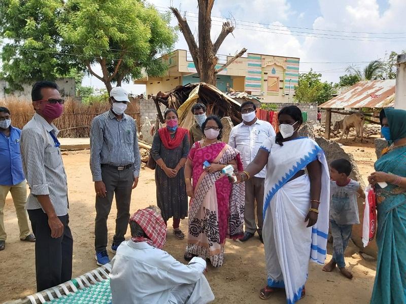 ప్రతి ఇంటినీ పరిశీలించాలి