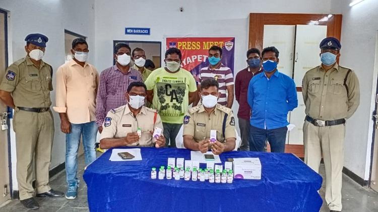 రెమ్‌డెసివిర్‌ బ్లాక్‌ దందా