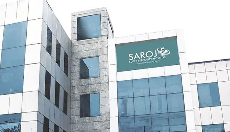 ఢిల్లీ ఆసుప‌త్రిలో నెల‌లో 80 మందికి క‌రోనా.. ఒక డాక్ట‌ర్ మృతి